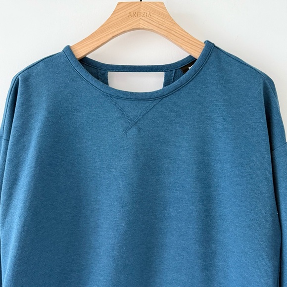 Nike Dri-Fit Wrap Back Yoga Sweatshirt Teal Blue Open Back M - Picture 6 of 15